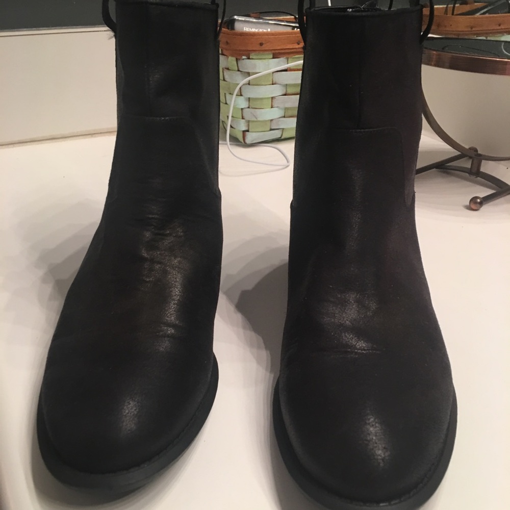 Nine West sz.8 wmns leather ankle boots NWOT
